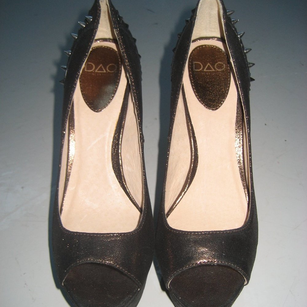 D.A.O. Define an Original Bronze Platform Peep Toe High Heel Stiletto Size 8 NIB